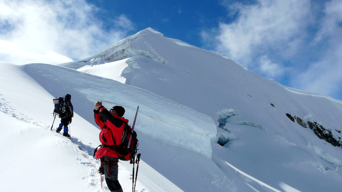 Besteigung Vallunaraju Cordillera Blanca Peru