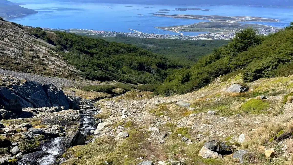  Erlebnisbericht: Auf den Cerro Medio – Patagonien-Panoramen über dem Ende der Welt