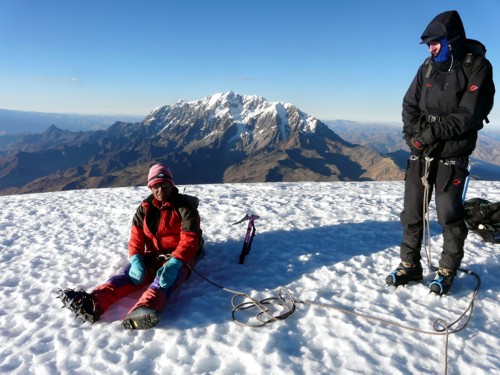 Gipfel-Mururata-mit-Illimani