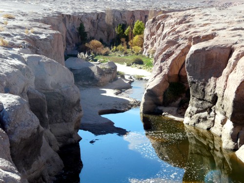 Schlucht-Salar-de-Uyuni